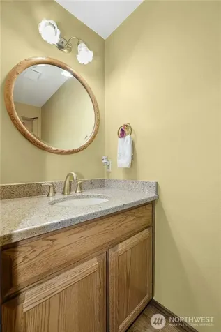 209 SW 331st Place Federal Way WA 98023