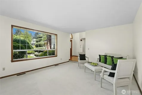209 SW 331st Place Federal Way WA 98023