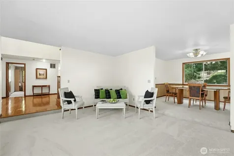 209 SW 331st Place Federal Way WA 98023
