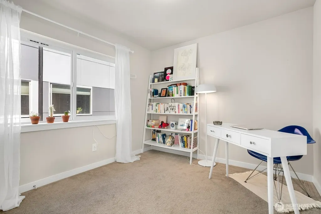 2736 S Andover Street Seattle WA 98108