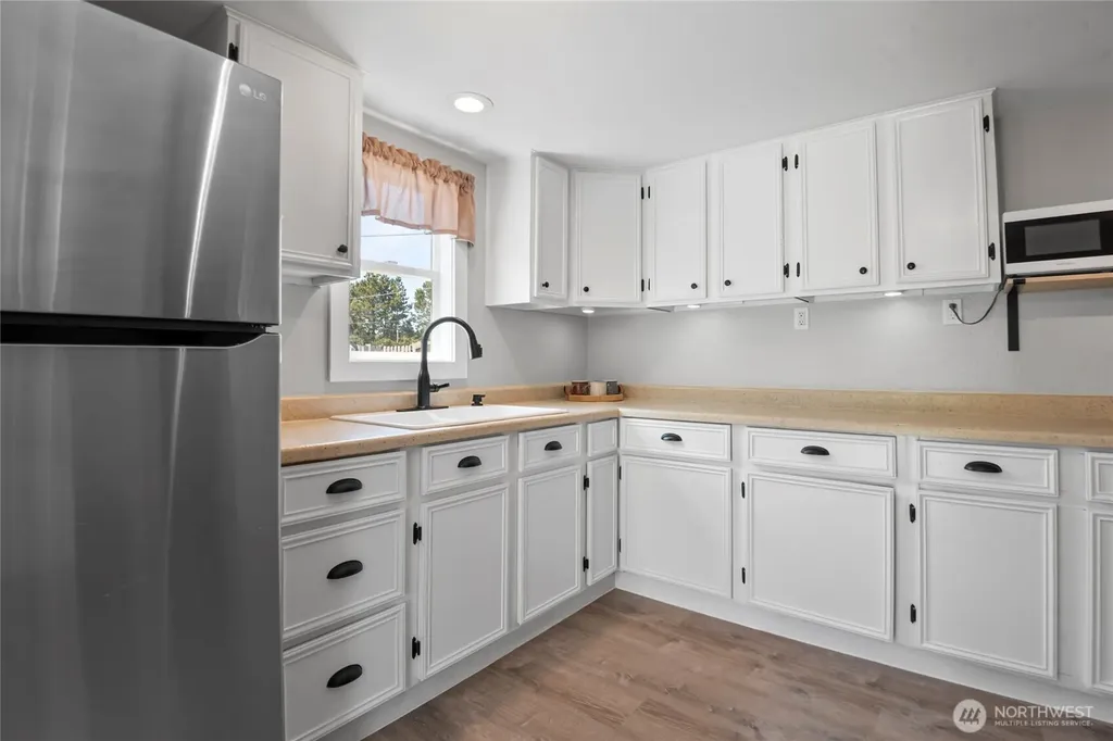 1580 134th Lane Long Beach WA 98631