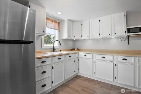 1580 134th Lane Long Beach WA 98631