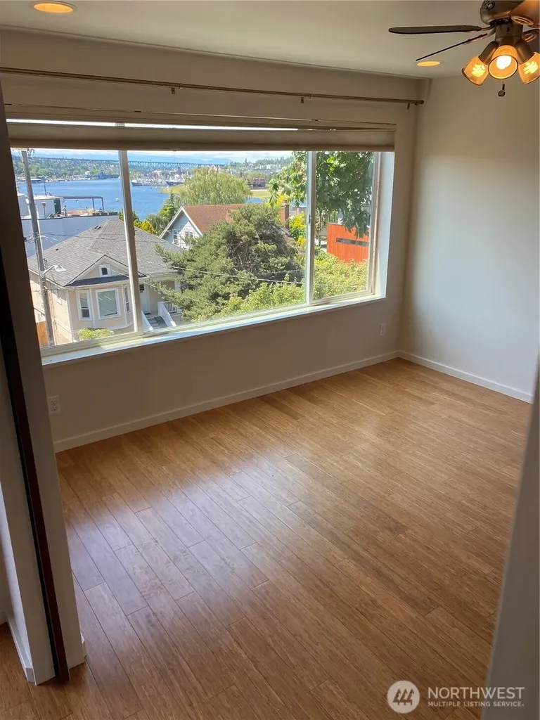 2366 E Yale Avenue E Seattle WA 98102