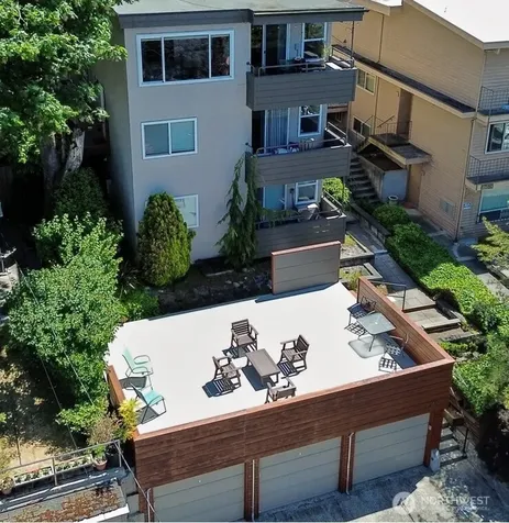 2366 E Yale Avenue E Seattle WA 98102
