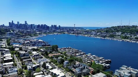2366 E Yale Avenue E Seattle WA 98102