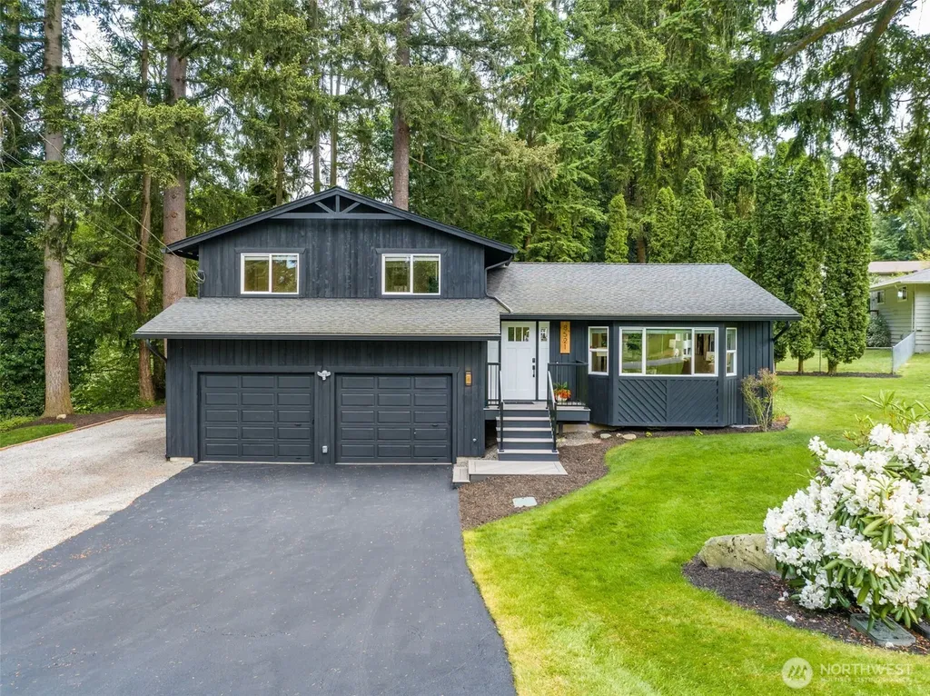 8521 Gold Way Everett WA 98208