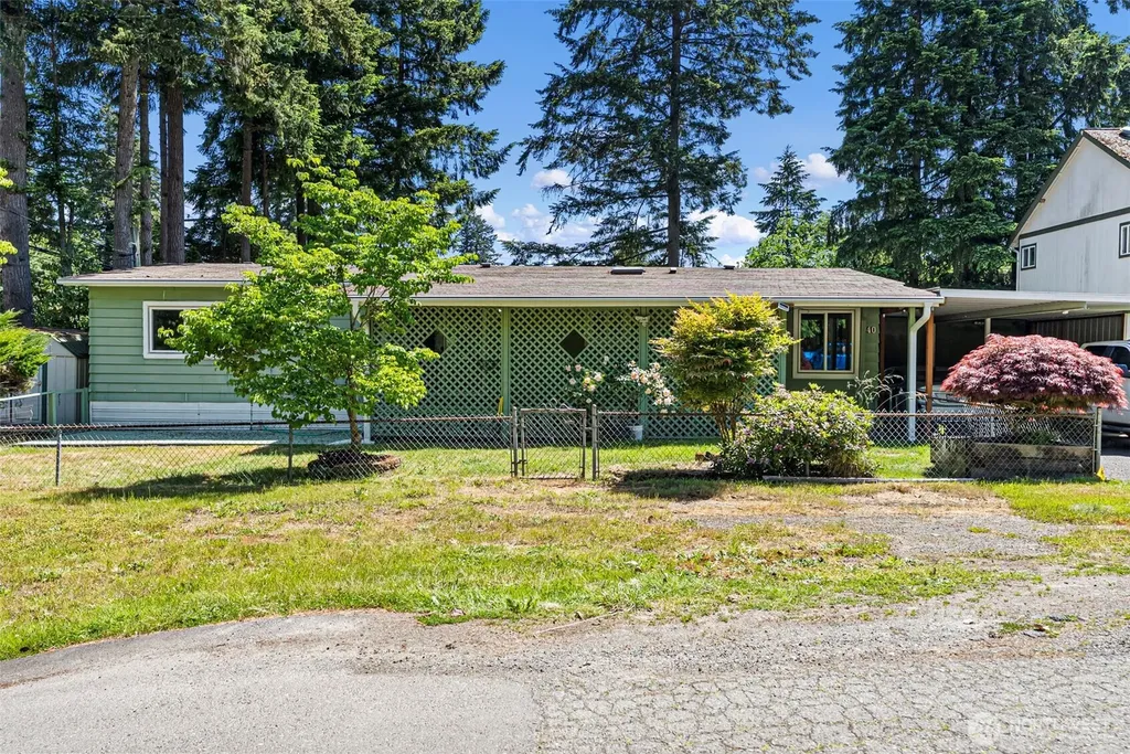 940 Yoder Lane NE Bremerton WA 98311