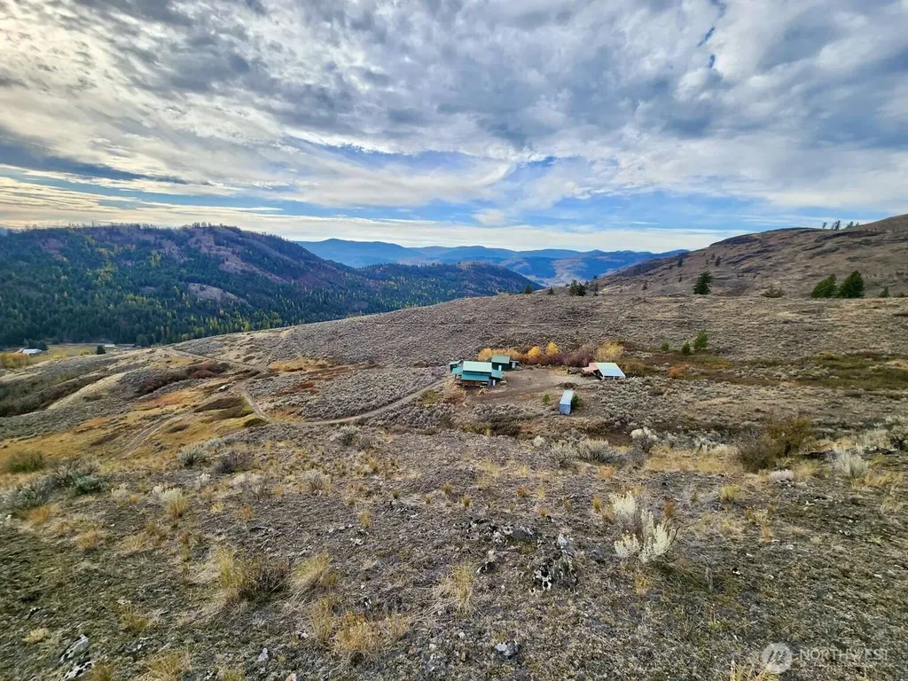 48 Oleander Road Republic WA 99166