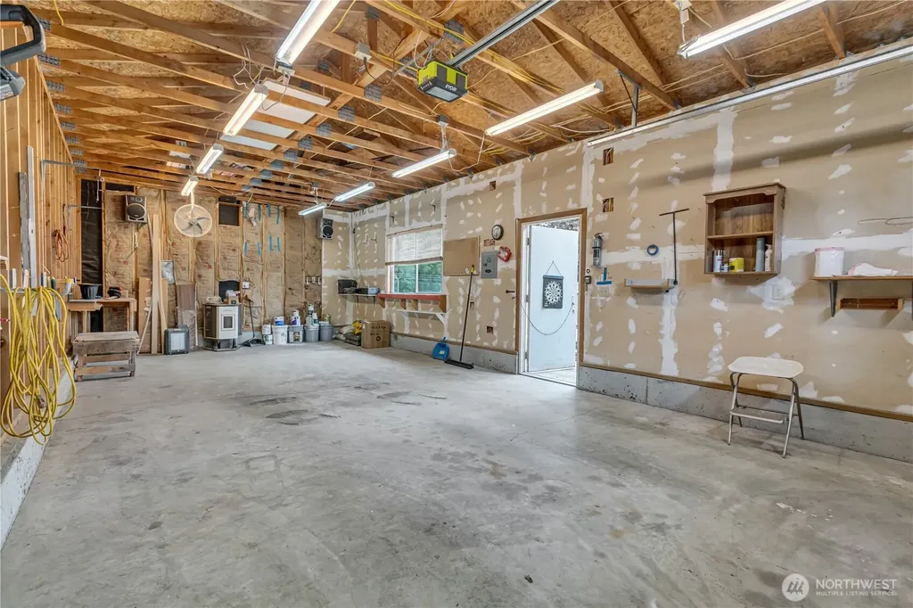 9813 189th Street E Puyallup WA 98375