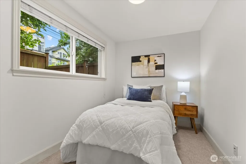 2024 W Bertona Street Seattle WA 98199