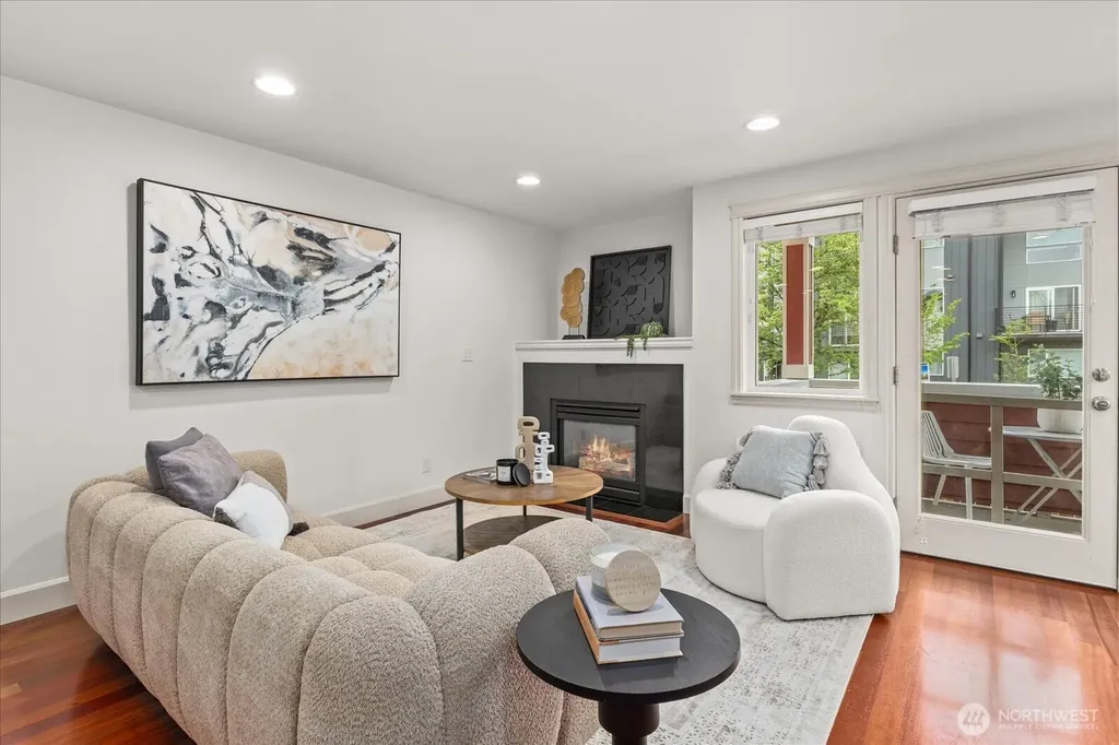 2024 W Bertona Street Seattle WA 98199