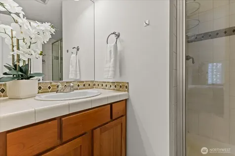 2024 W Bertona Street Seattle WA 98199