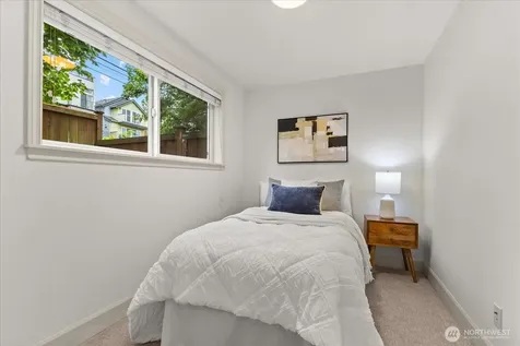 2024 W Bertona Street Seattle WA 98199