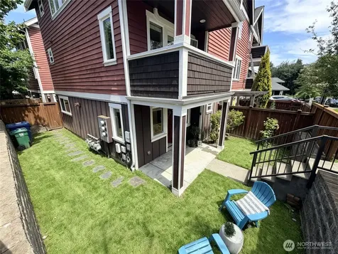 2024 W Bertona Street Seattle WA 98199