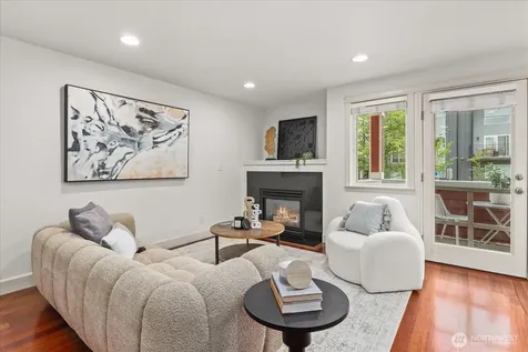 2024 W Bertona Street Seattle WA 98199