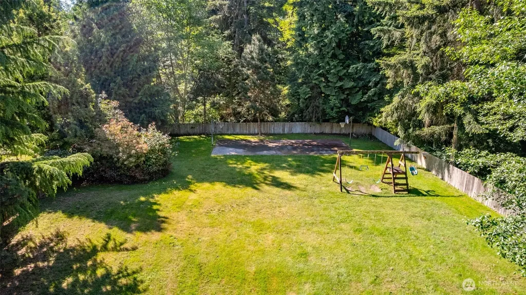 3615 Britzman Loop Clinton WA 98236