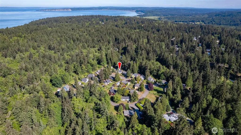 3615 Britzman Loop Clinton WA 98236