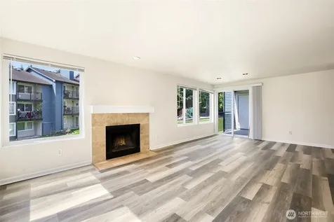 26221 116th Avenue SE Kent WA 98030