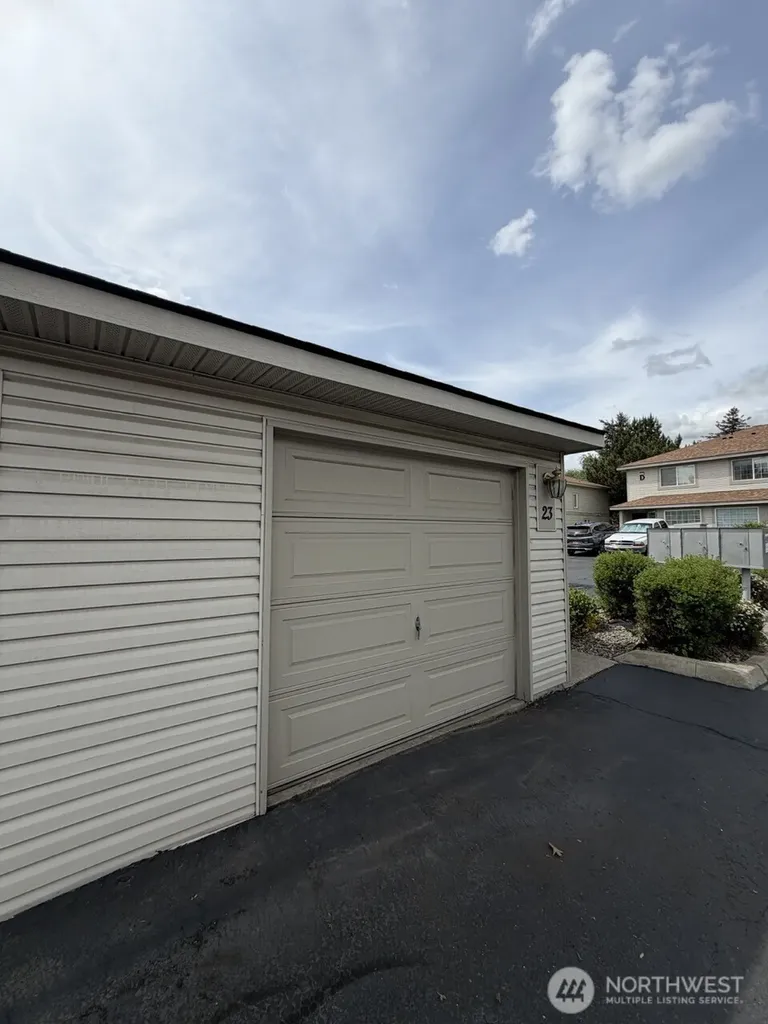 209 E 18th Avenue Ellensburg WA 98926