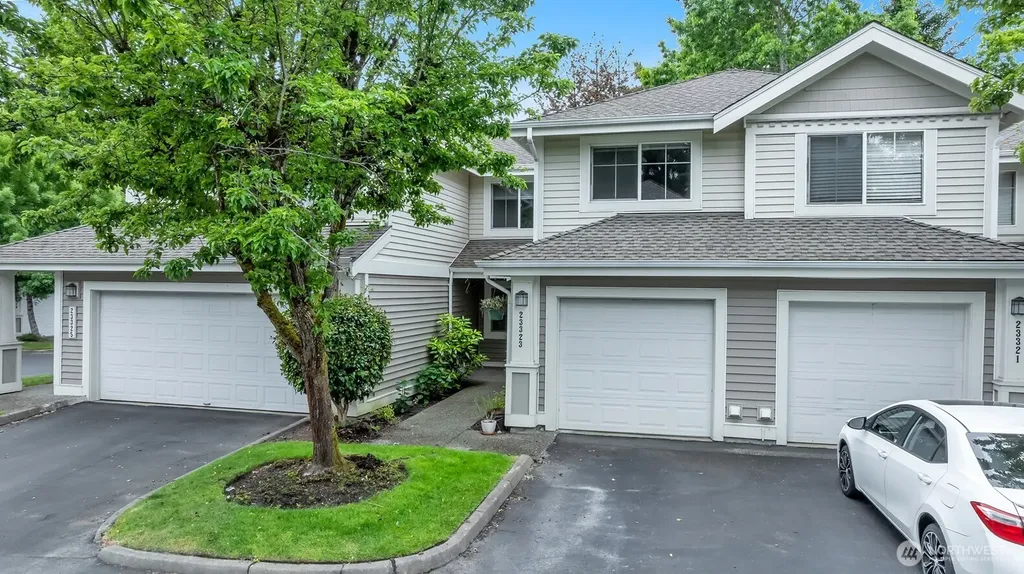 23323 55th Avenue S Kent WA 98032