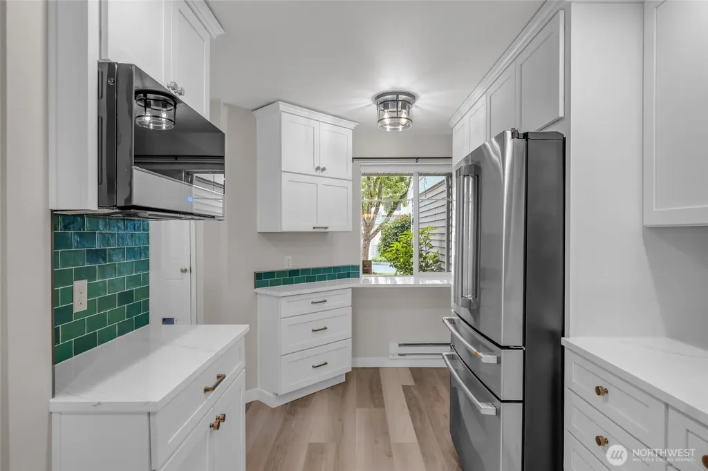 23323 55th Avenue S Kent WA 98032