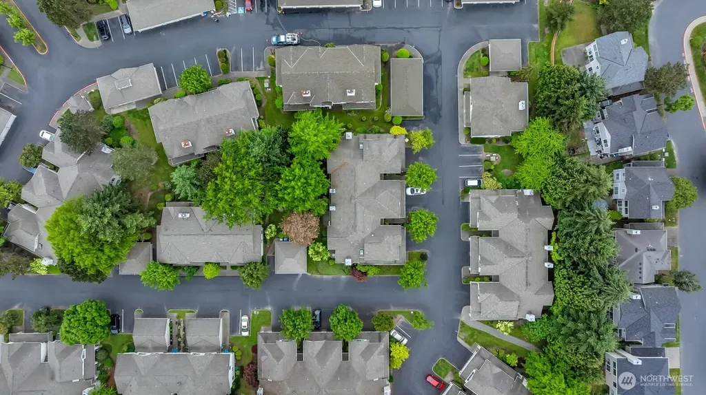23323 55th Avenue S Kent WA 98032