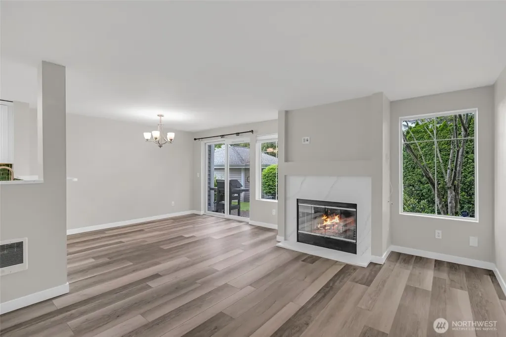 23323 55th Avenue S Kent WA 98032
