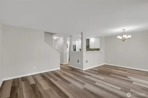 23323 55th Avenue S Kent WA 98032