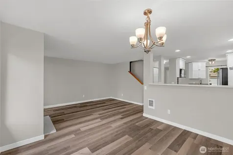 23323 55th Avenue S Kent WA 98032