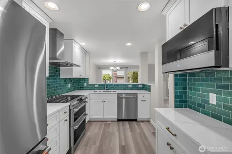 23323 55th Avenue S Kent WA 98032