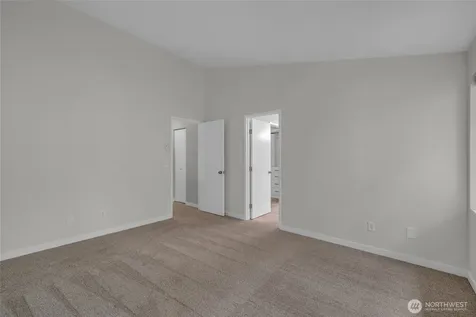 23323 55th Avenue S Kent WA 98032