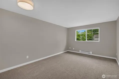 23323 55th Avenue S Kent WA 98032