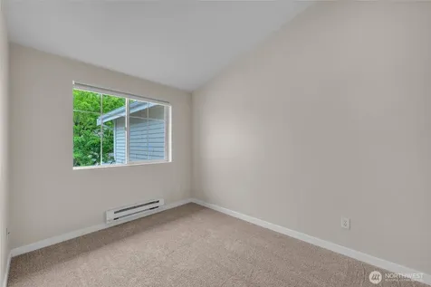 23323 55th Avenue S Kent WA 98032