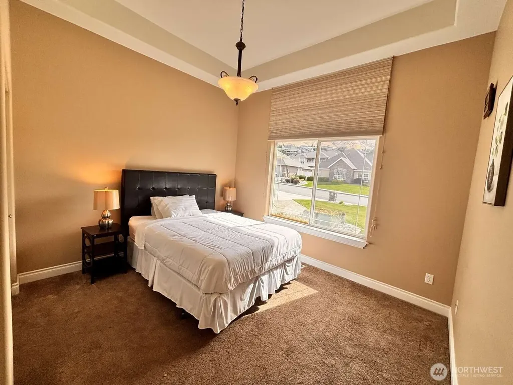 1544 Harrington Lane East Wenatchee WA 98802