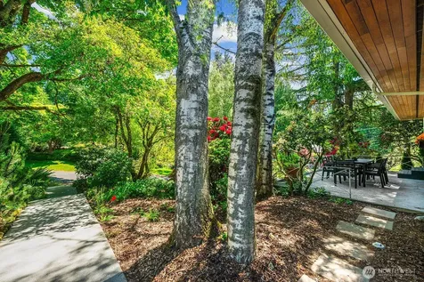 3651 Perkins Lane W Seattle WA 98199