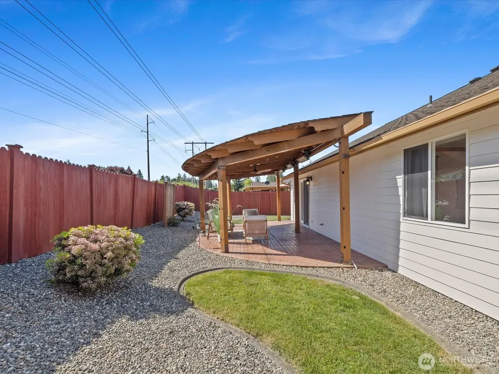 18509 Ballantrae Drive Arlington WA 98223