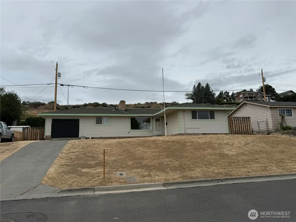401 Patrick Road Ephrata WA 98823
