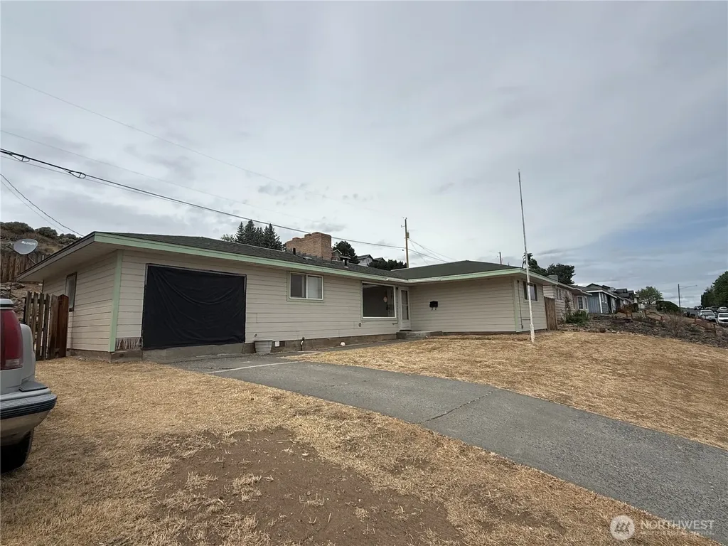 401 Patrick Road Ephrata WA 98823