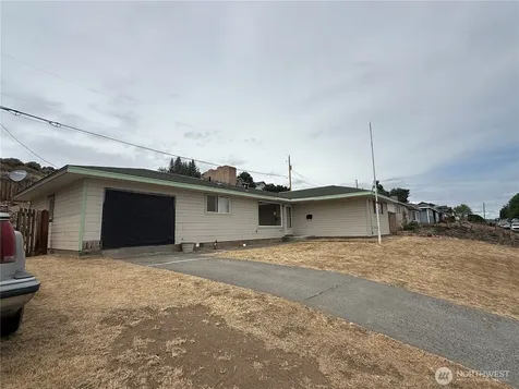 401 Patrick Road Ephrata WA 98823