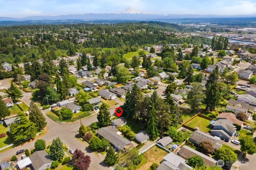 2536 57th Avenue NE Tacoma WA 98422