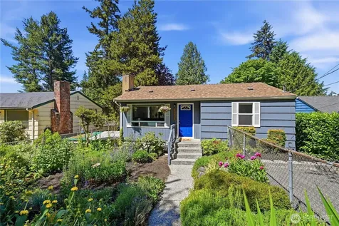 15839 15th Avenue NE Shoreline WA 98155