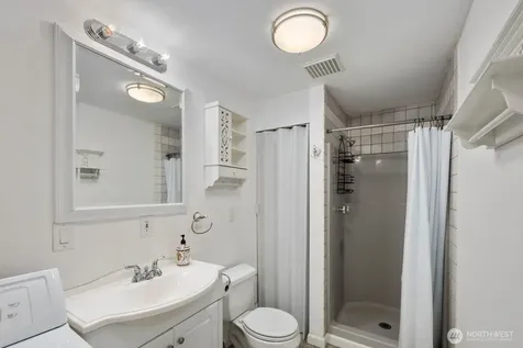 16464 239th Avenue SE Issaquah WA 98027