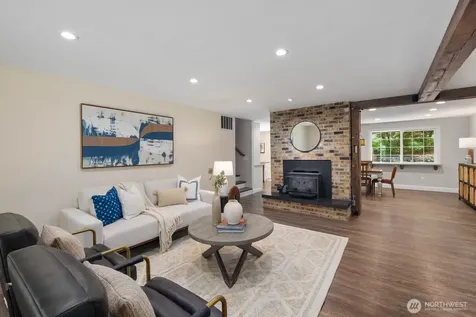 16464 239th Avenue SE Issaquah WA 98027