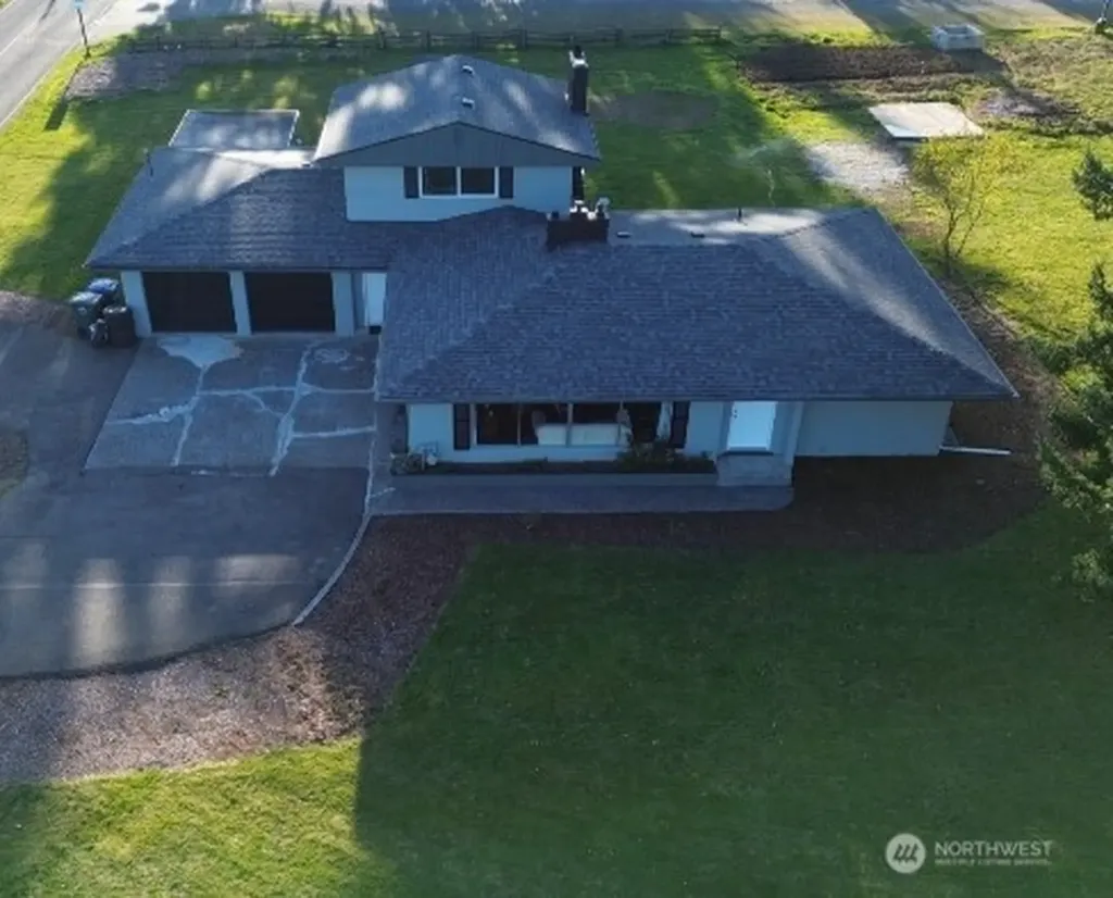 108 W Bartlett Road Lynden WA 98264