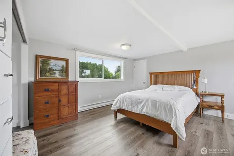 108 W Bartlett Road Lynden WA 98264