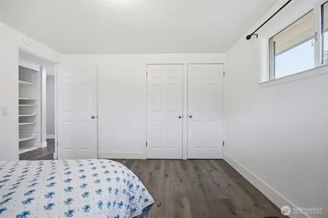 108 W Bartlett Road Lynden WA 98264