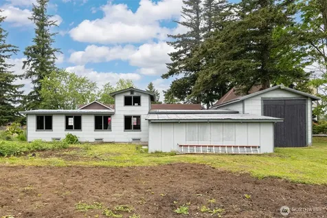 108 W Bartlett Road Lynden WA 98264