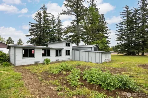 108 W Bartlett Road Lynden WA 98264