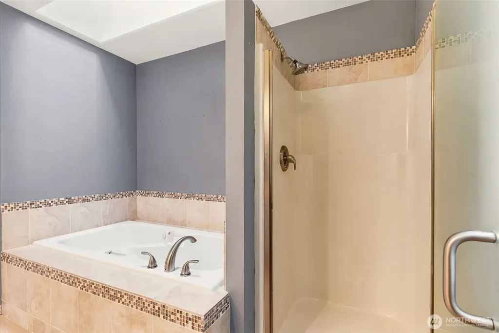 7541 58th Avenue NE Olympia WA 98516