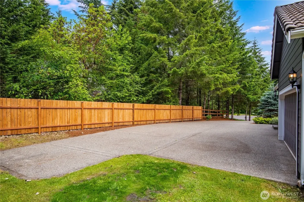 7541 58th Avenue NE Olympia WA 98516